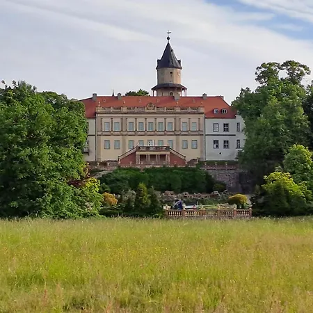 Mohr - Gemuetlichkeit Im Souterrain